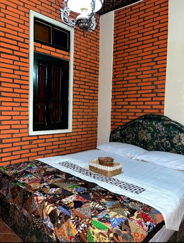 Kampoeng Djawa Hotel ยอกยาการ์ตา ภายนอก รูปภาพ